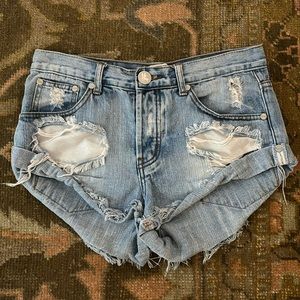 One Teaspoon bandit denim shorts size 25